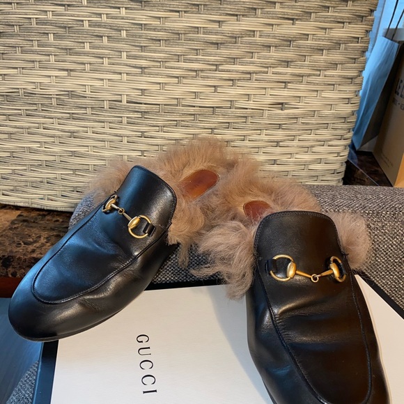 Preowned authentic gucci fur loafer size 39Women - Picture 12 of 13